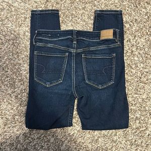 American Eagle dark wash jeans! Stretchy!
